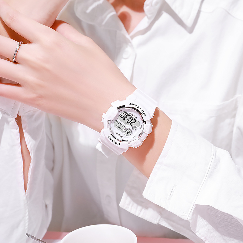 ساعات أطفال عصرية مضيئة مقاومة - مراجعة Smartwatch Digital Watches For Kid Girl وسعره